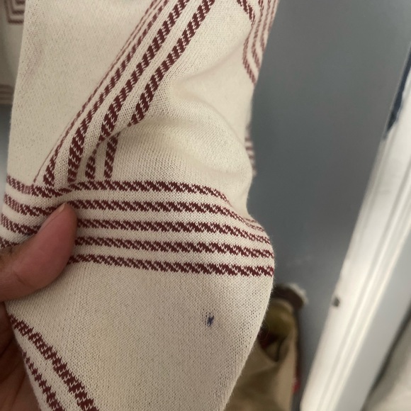 Striped Cranberry and White Sweater Set. - Picture 3 of 7